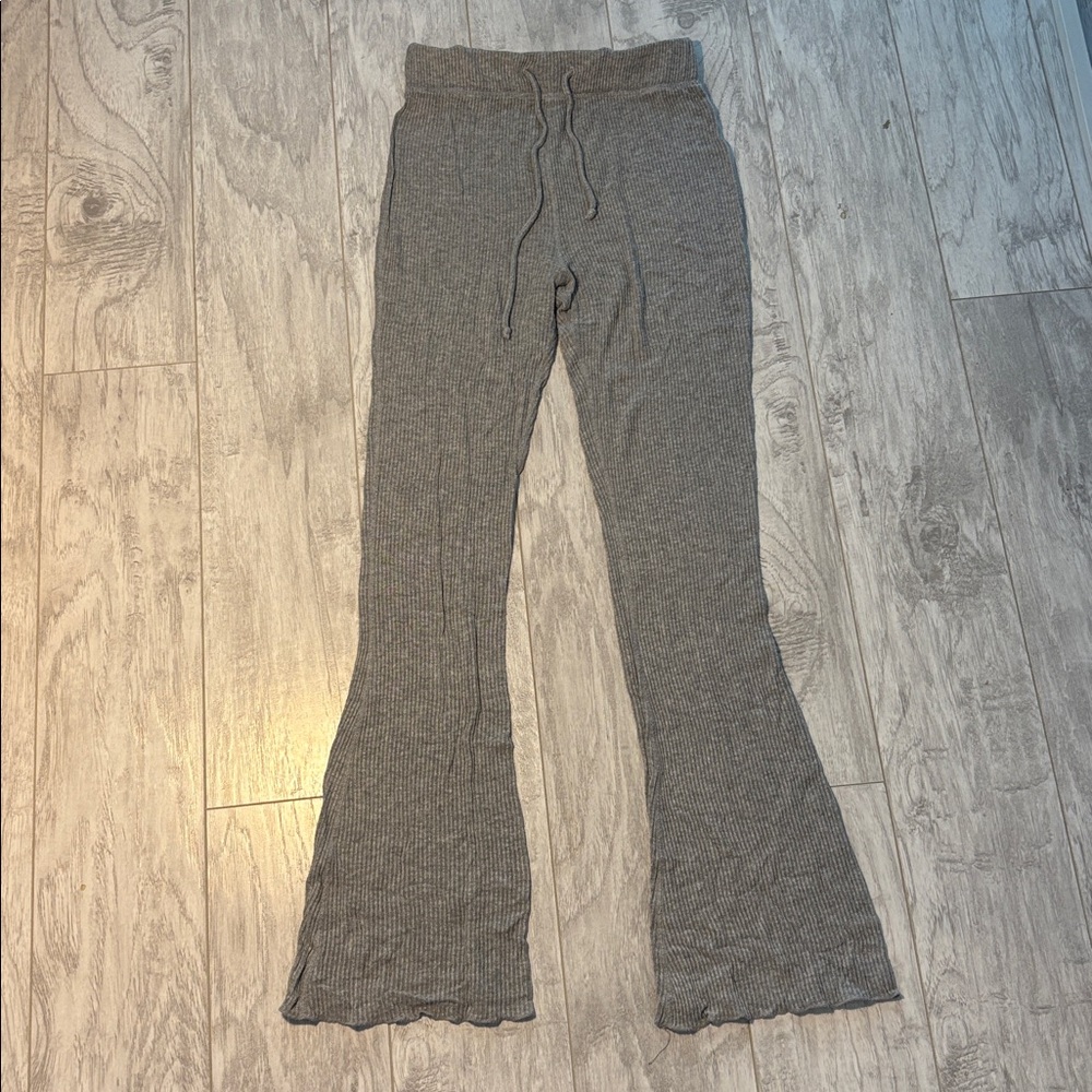 Spiritual Gangster Gray Ribbed Knitwear